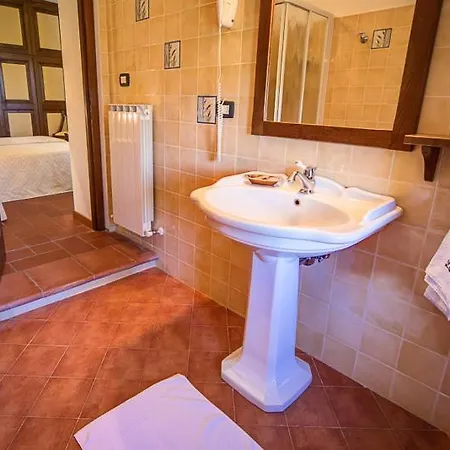 Villa Sleeps 18 Pool Air Con Wifi